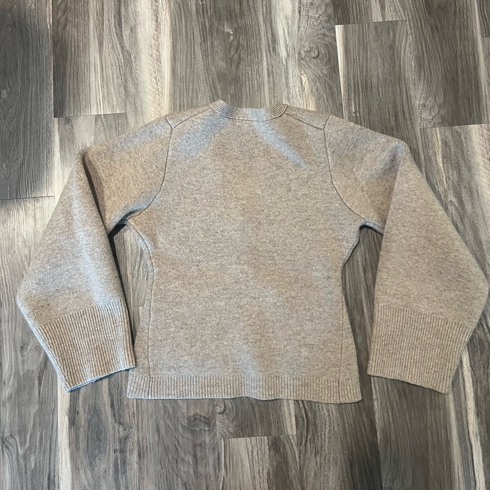 ๐SOLD๐ NWOT Almina Concept Merino Wool V Neck Cardigan in Oatmeal - Picture 10 of 14